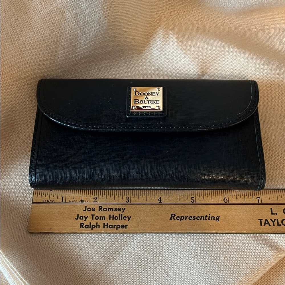 Dooney & Bourke Classic Black Leather Wallet